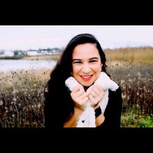 Meet your Posher, Christina